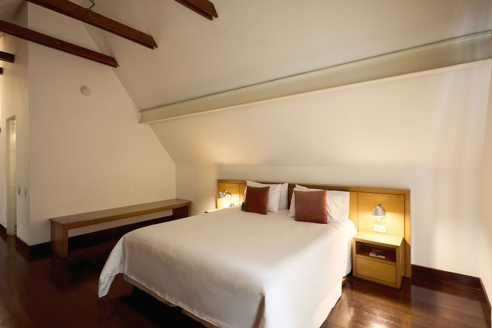 Hotel bh La Quinta 1