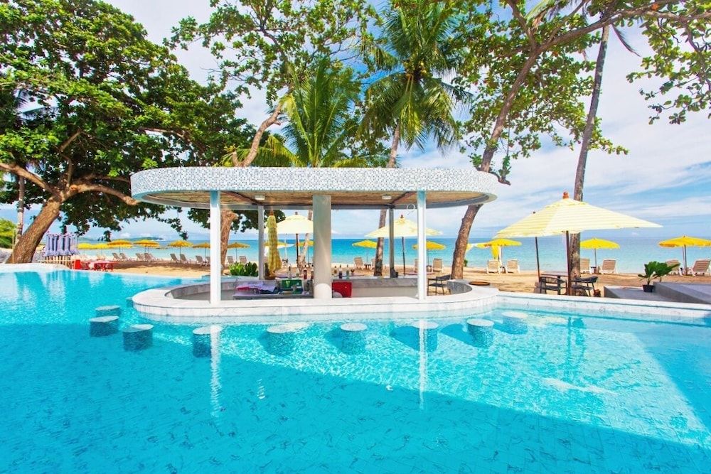 The Fair House Beach Resort & Hotel 1