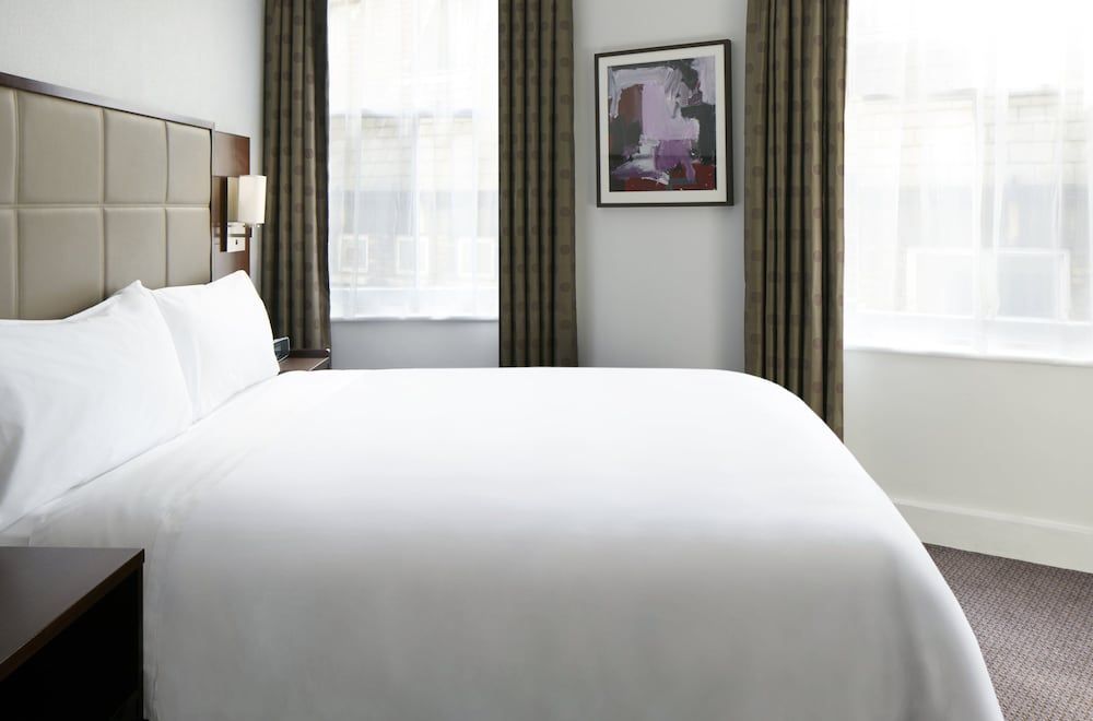 The Grand at Trafalgar Square 1