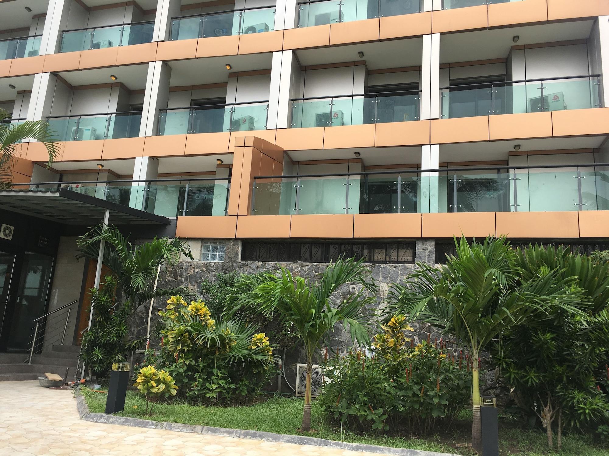 Maroko Bayshore Suites 2