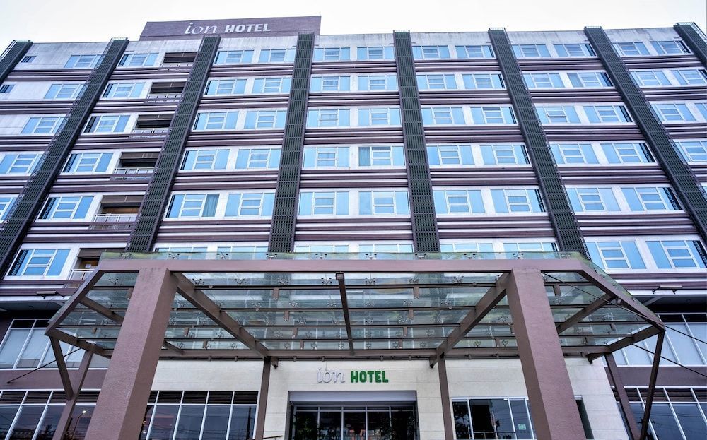 Ion Hotel 1