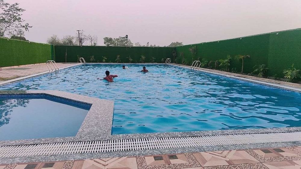 Shiva Palace by Golden Leaf Hotels 1