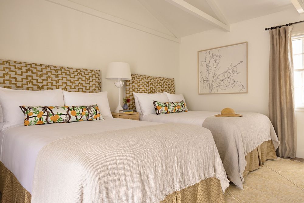 Farmhouse Paso 2