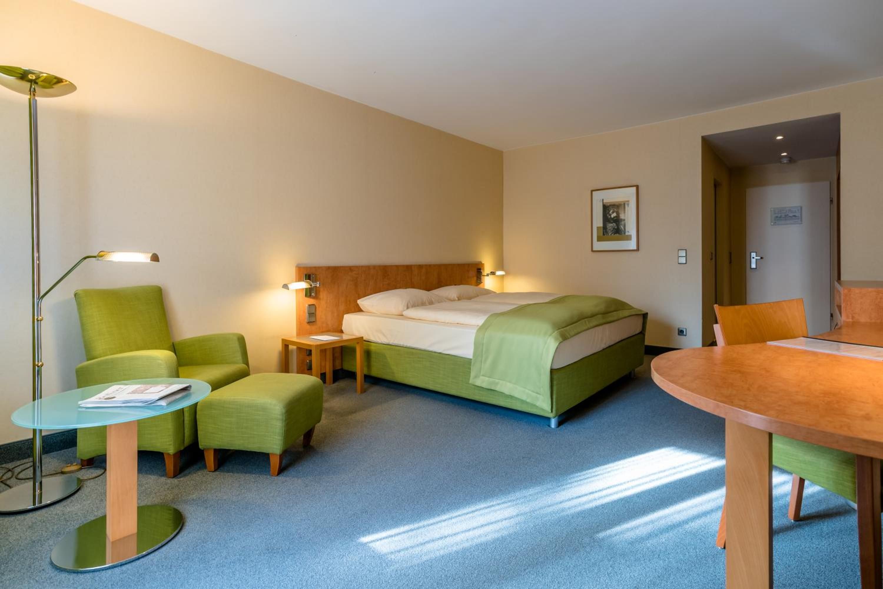 Schlosspark Hotel 2