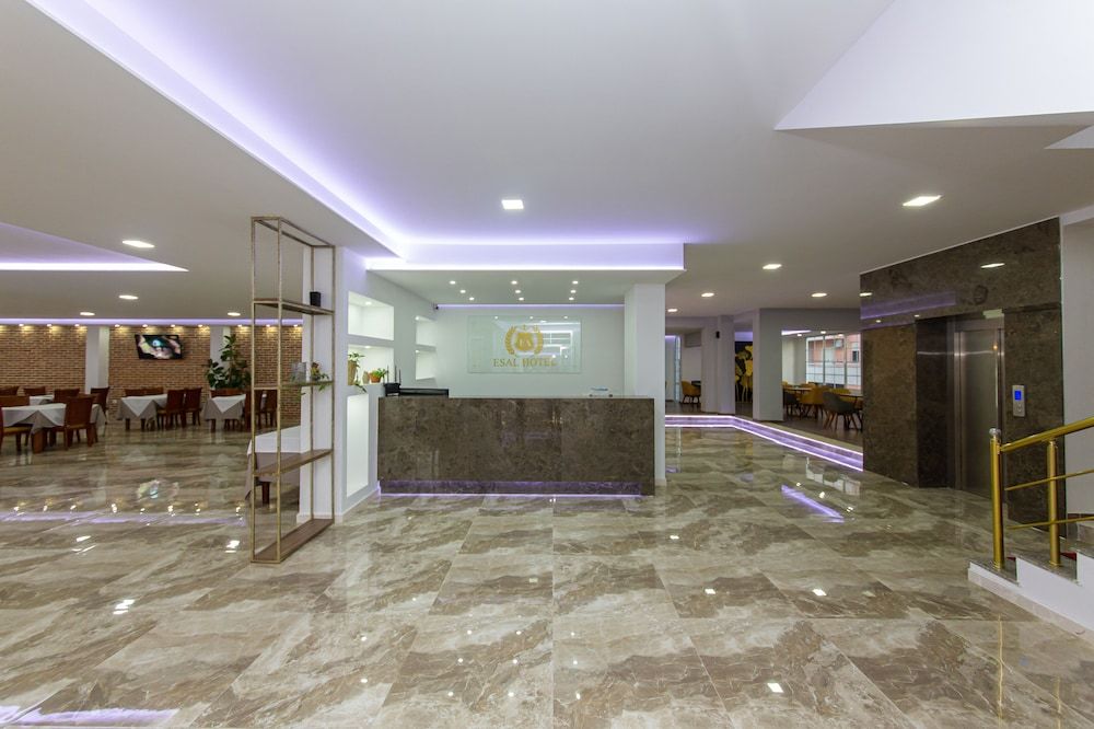 Esal Hotel 2