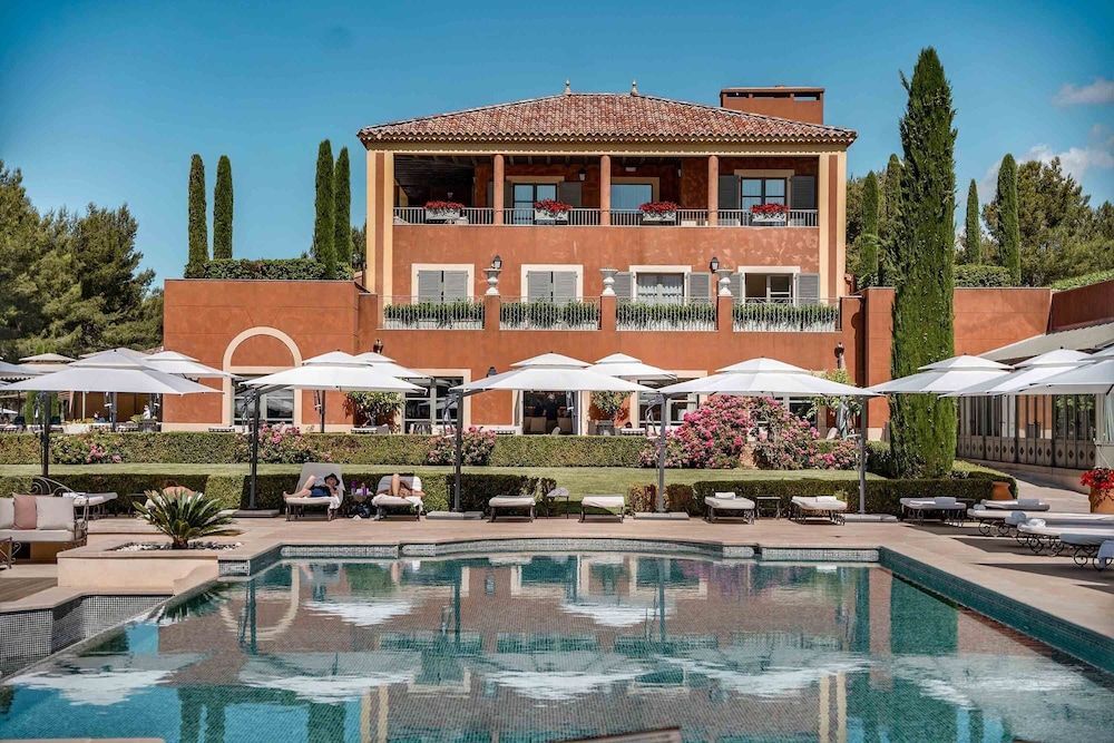 Hôtel & Spa du Castellet 1