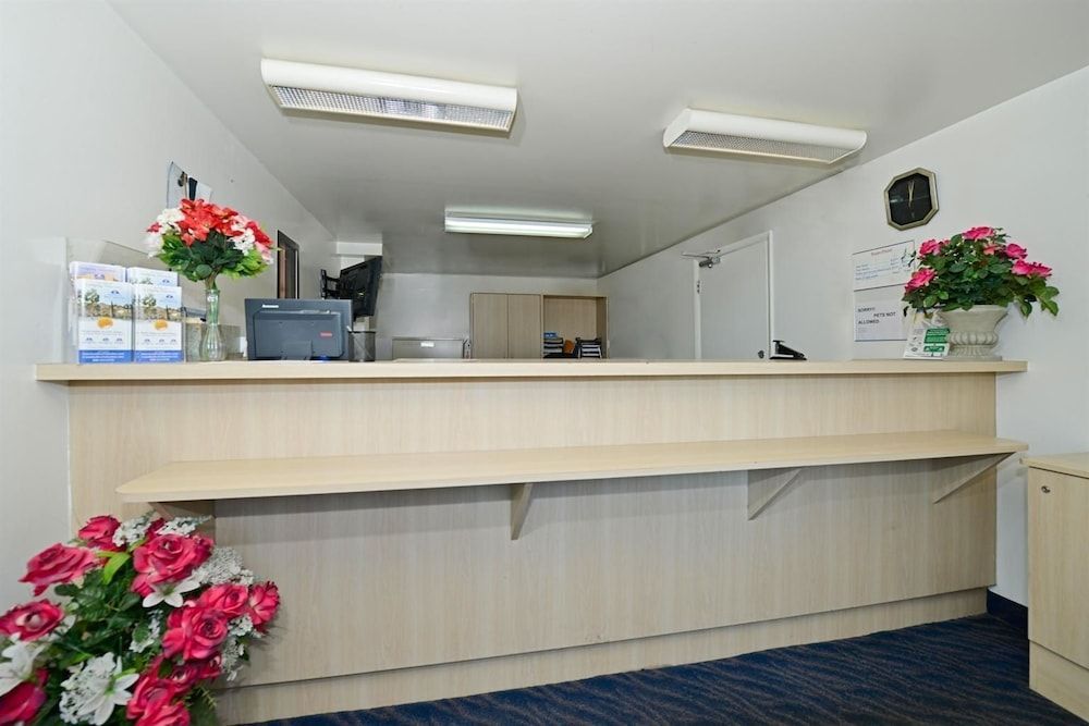 Americas Best Value Inn Battle Creek 2
