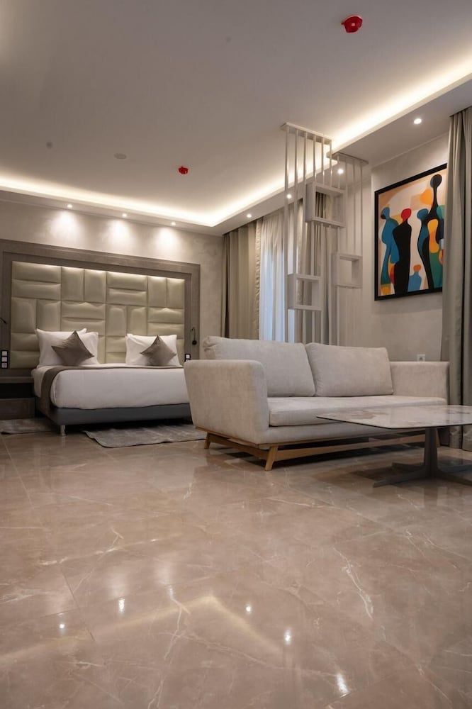 RV Hotel - Dely Brahim 2