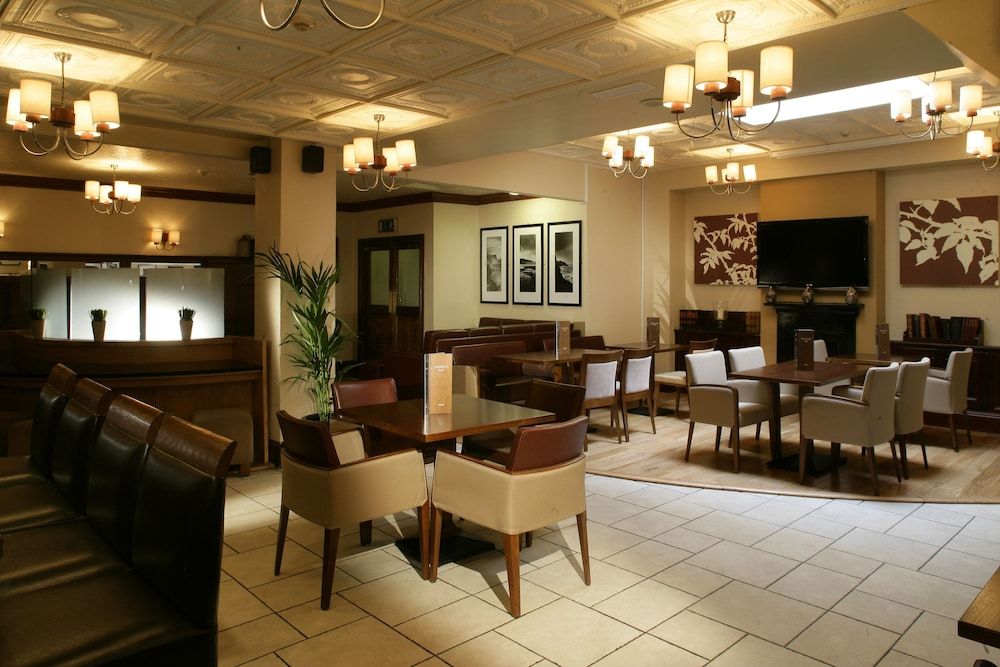 Cassidys Hotel 2