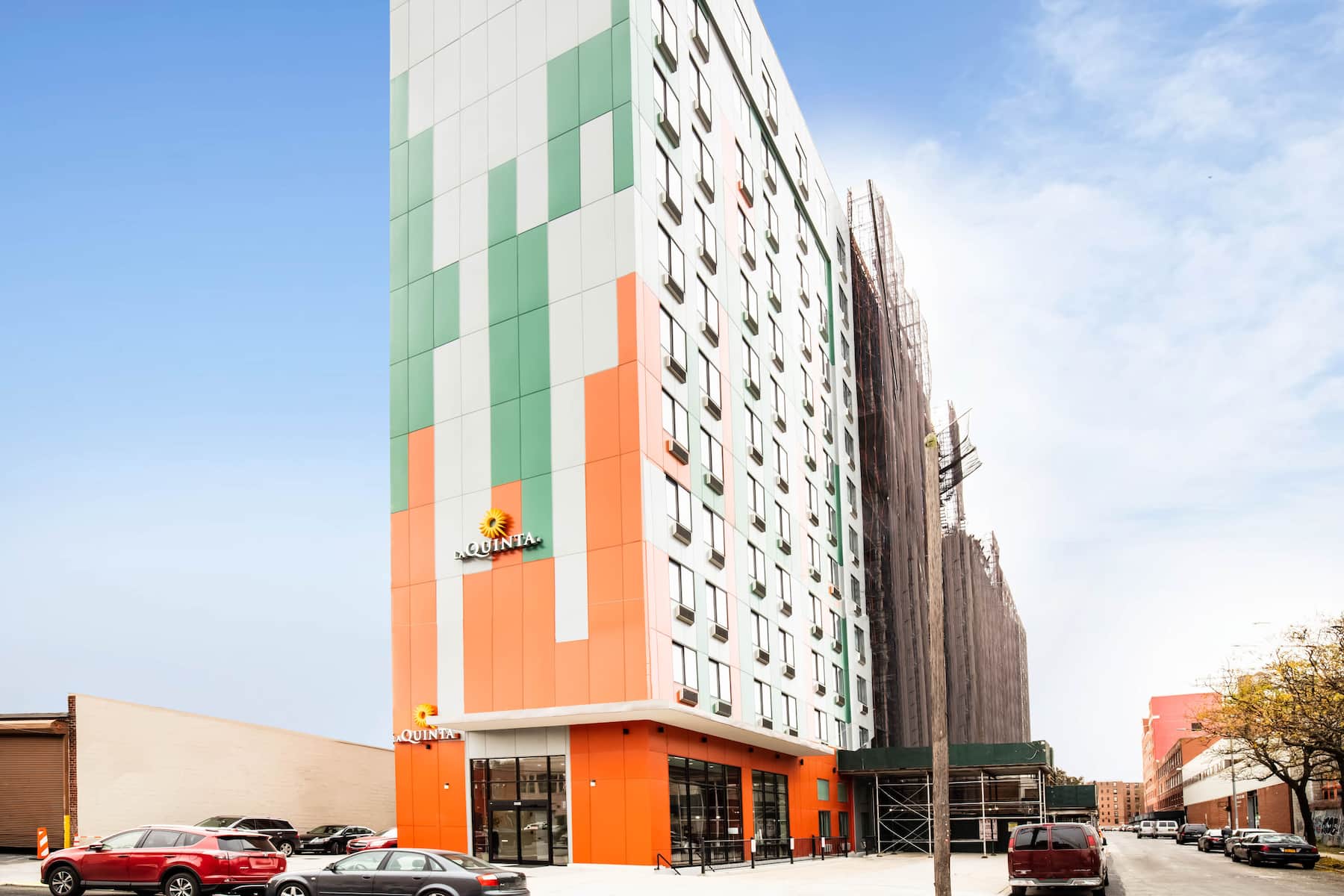 LA QUINTA INN AND SUITES BY WYNDHAM LONG ISLAND CITY 1