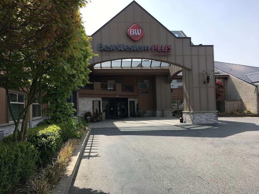 Best Western PLUS Langley Inn 1