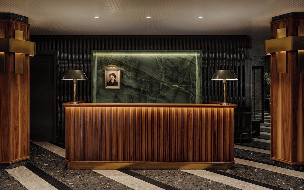 Hotel Nelligan 2