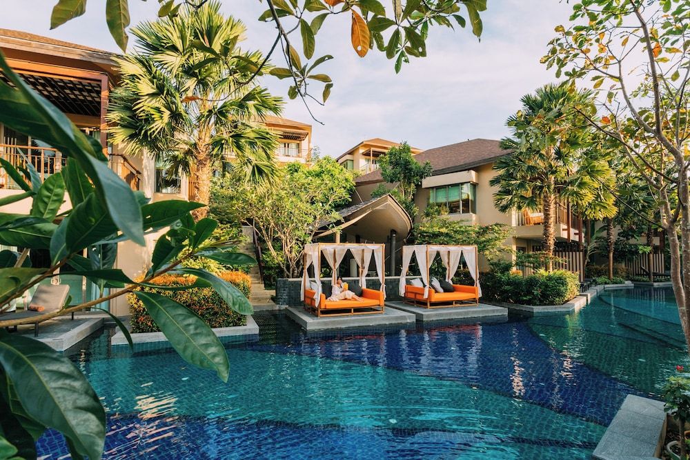 Mandarava Resort and Spa, Karon Beach 1