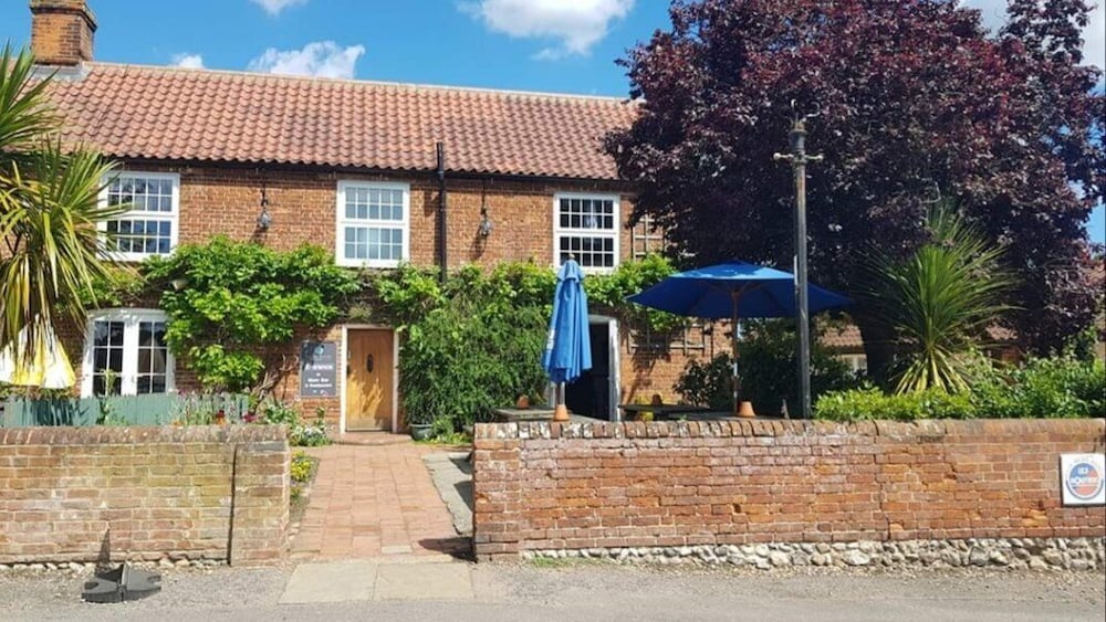 Sutton Staithe Hotel 1