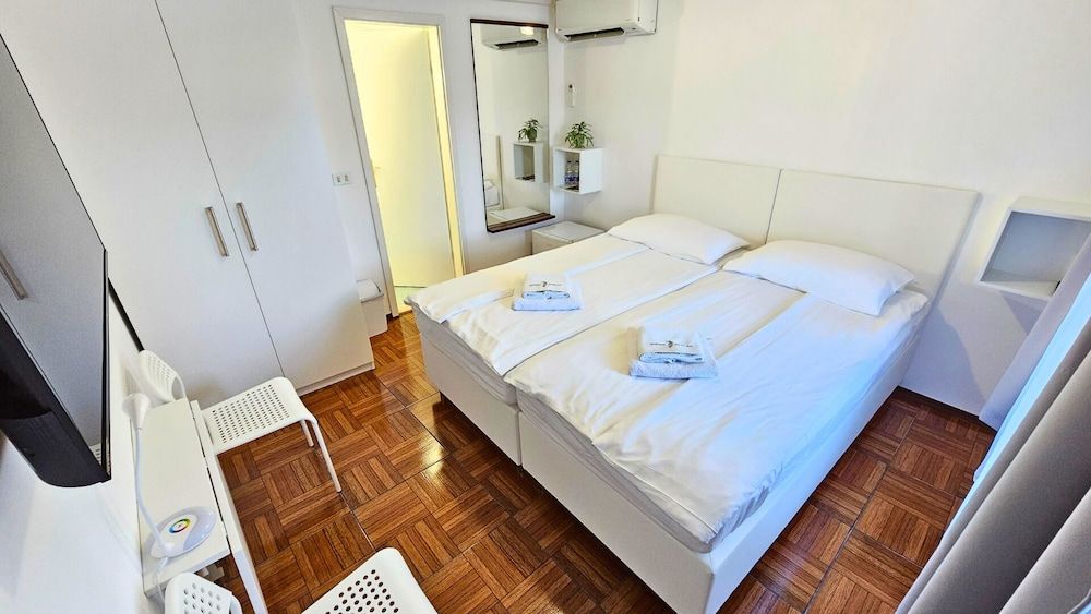 Rooms Koblar 2