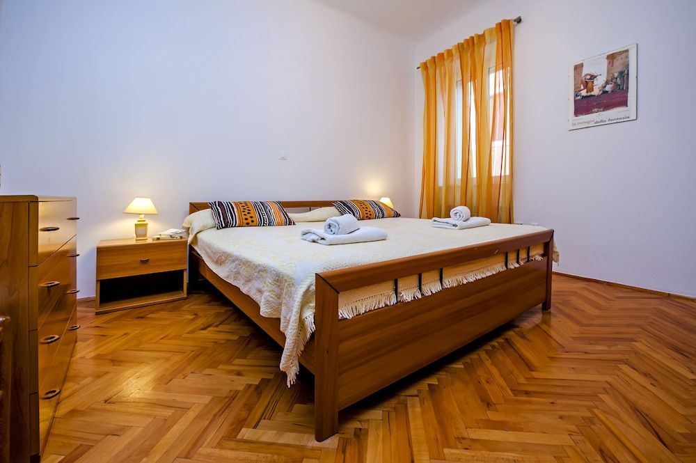 RM Central Apartments 2