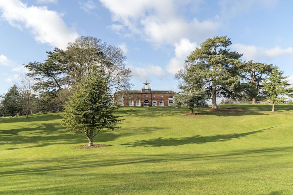 Melbourne Lodge 1