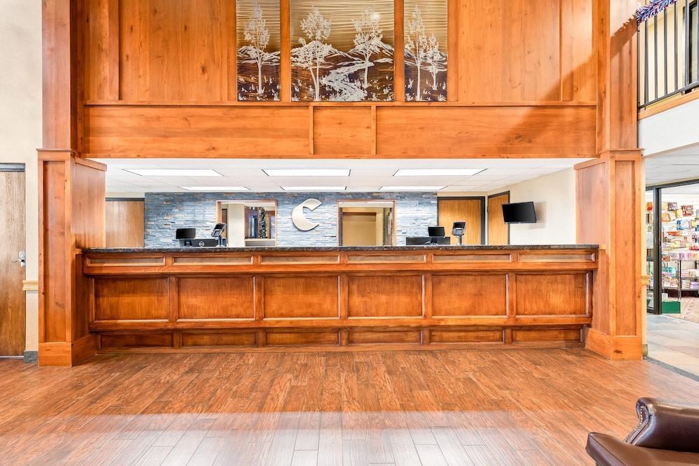 Comfort Inn at Thousand Hills 2