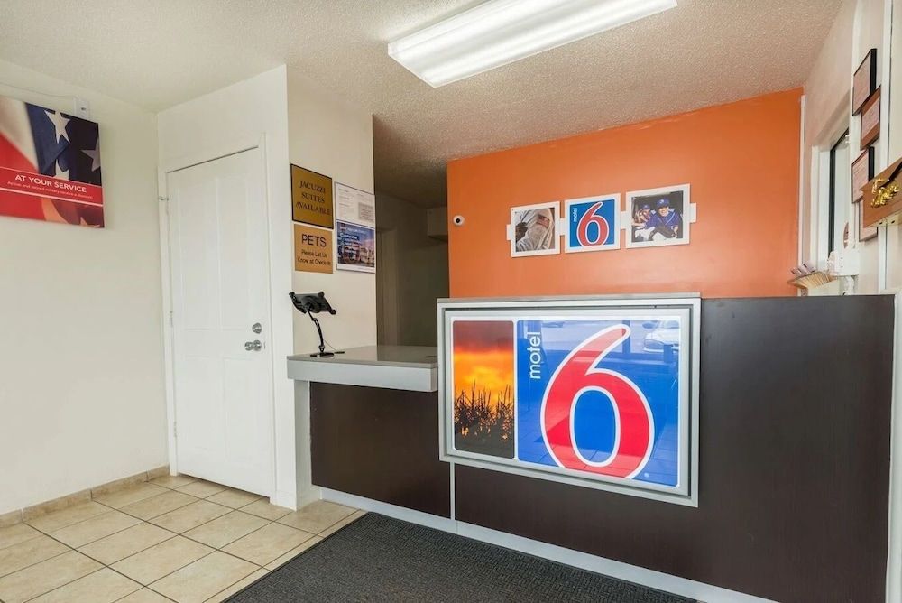 Motel 6-Troy, OH 2