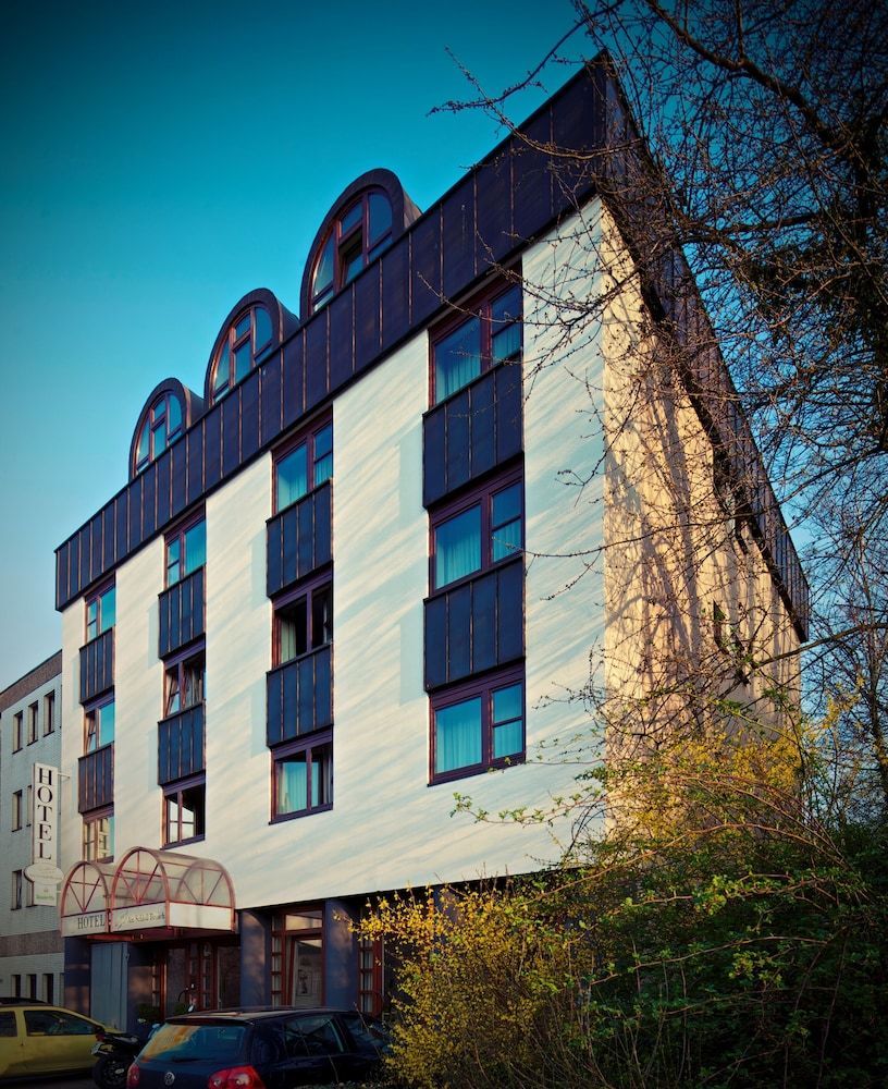 Hotel am Schloss Broich 1