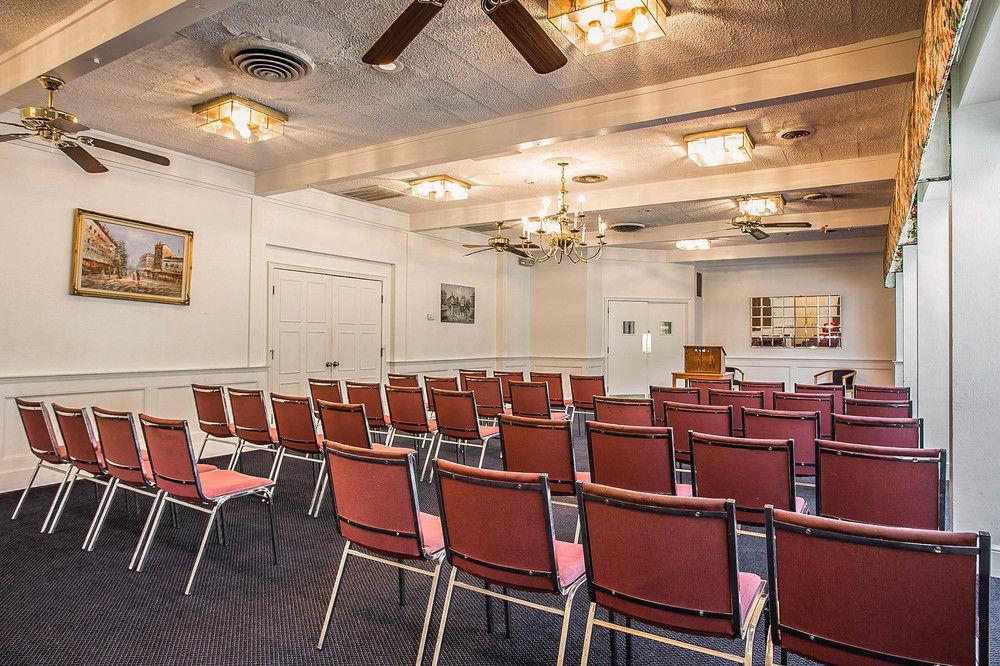 OYO Hotel Sumter SC Downtown 1