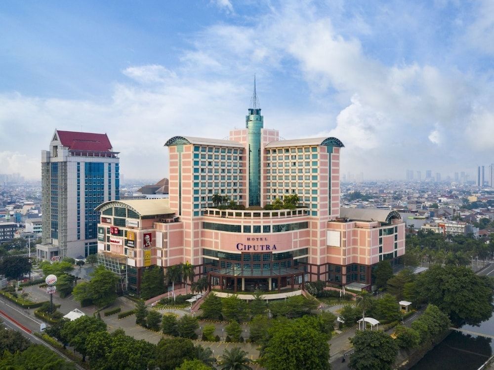 Hotel Ciputra Jakarta 1