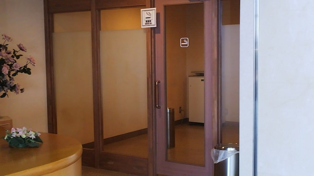 Route Inn Grantia Komatsu Airport 2