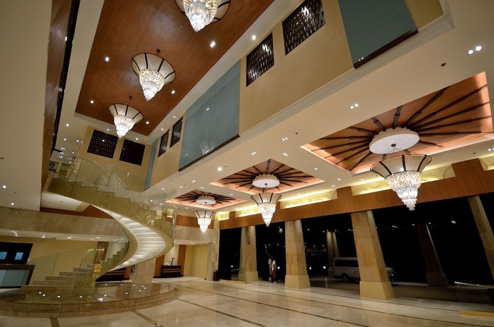 Henann Resort Alona Beach 2