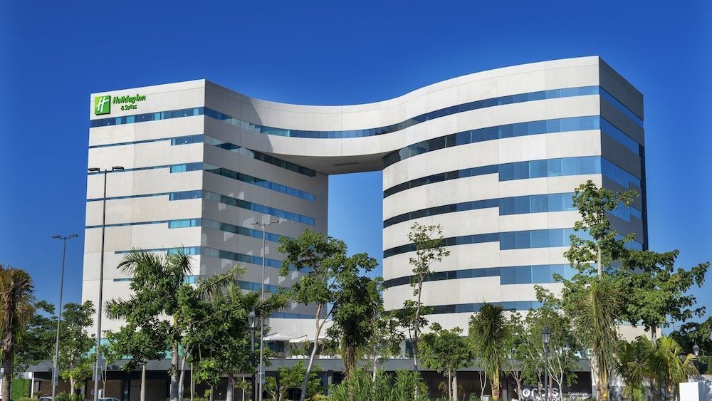 Holiday Inn & Suites MERIDA LA ISLA by IHG 1