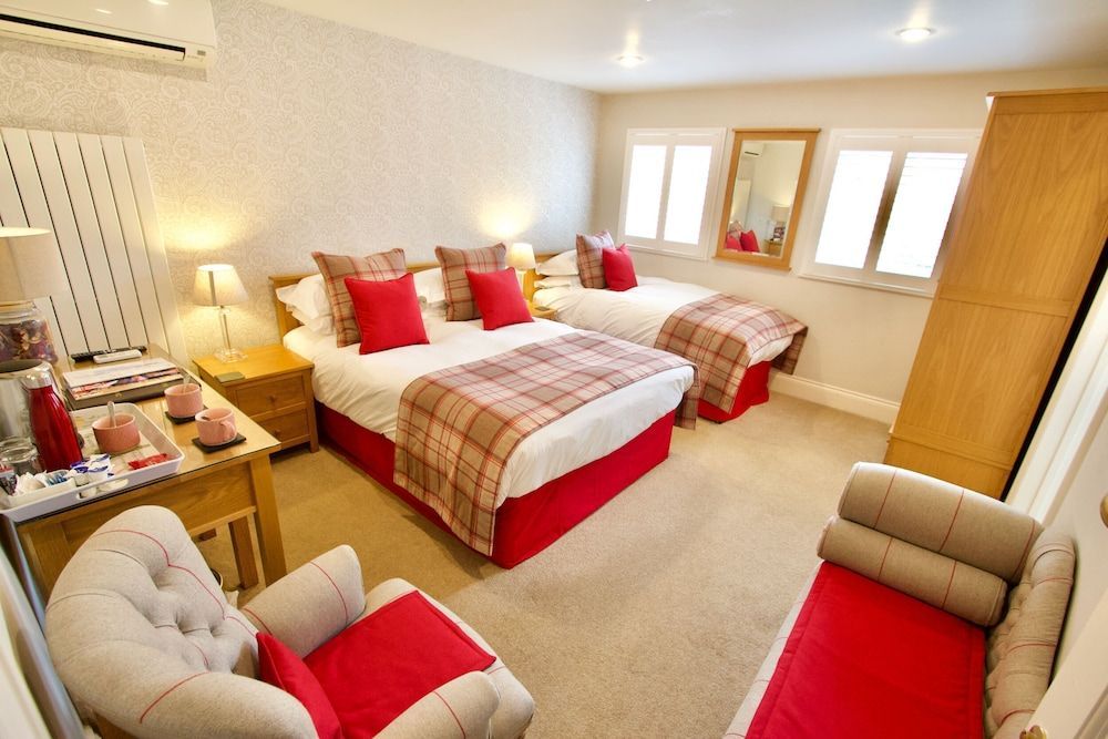 Chestnuts House Boutique B&B 1