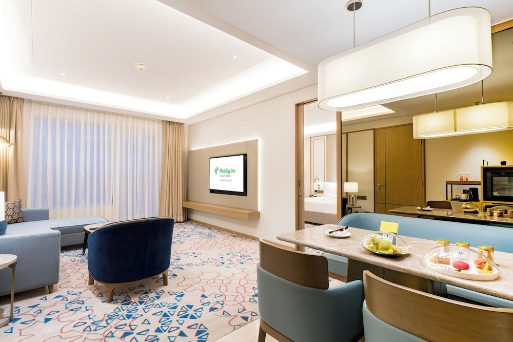 Holiday Inn Lucknow Airport by IHG 2