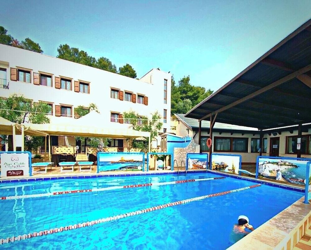 Agriturismo AgriCostella Vieste, Piscina e Parcheggio 1