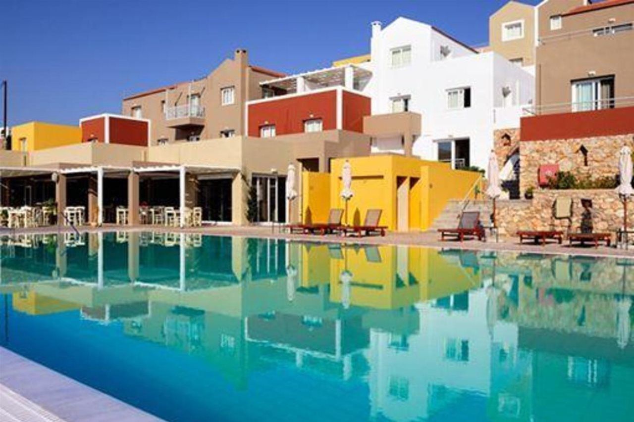 Apolis Beachscape Hotel 2