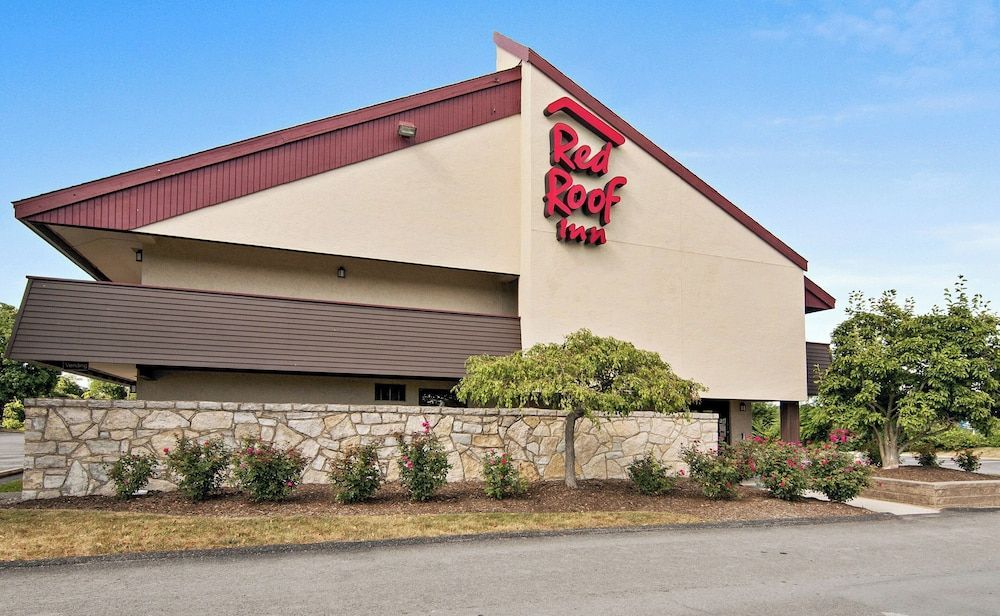 Red Roof Inn Fairmont 1