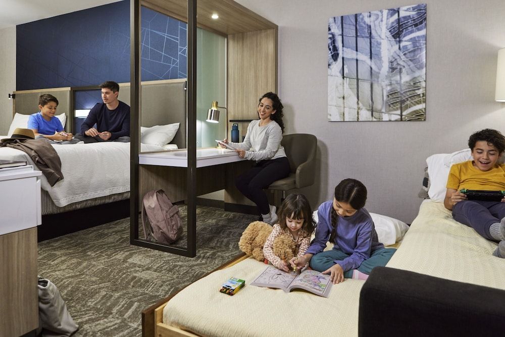 SpringHill Suites by Marriott Fort Wayne Southwest 2