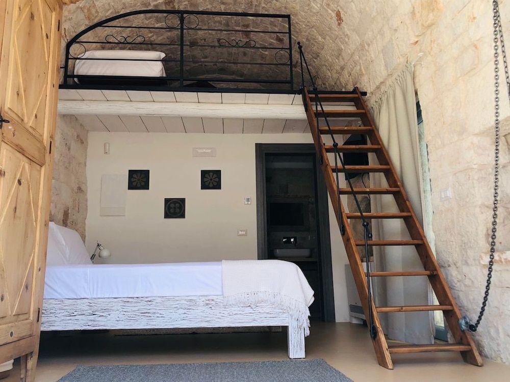 Augusta Trulli Resort B&B 2