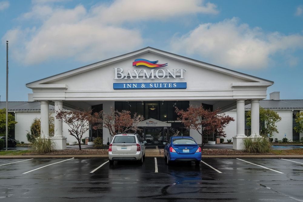Baymont by Wyndham Louisville Airport South 1
