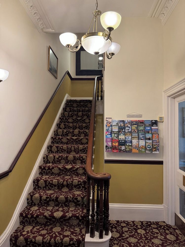 The Raincliffe Hotel 2
