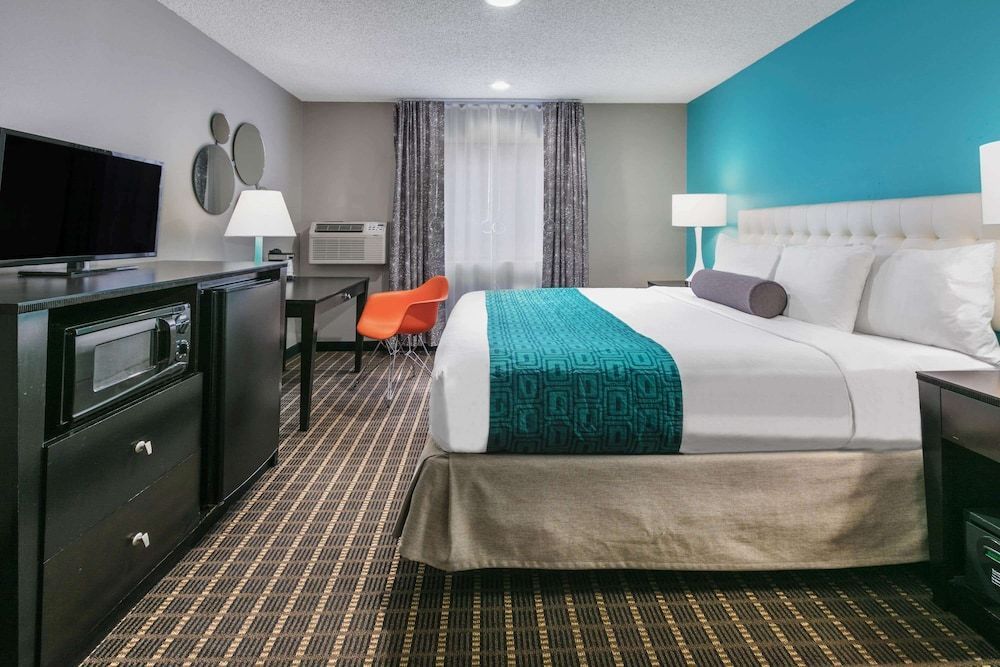 Howard Johnson by Wyndham Near Schlitterbahn 1