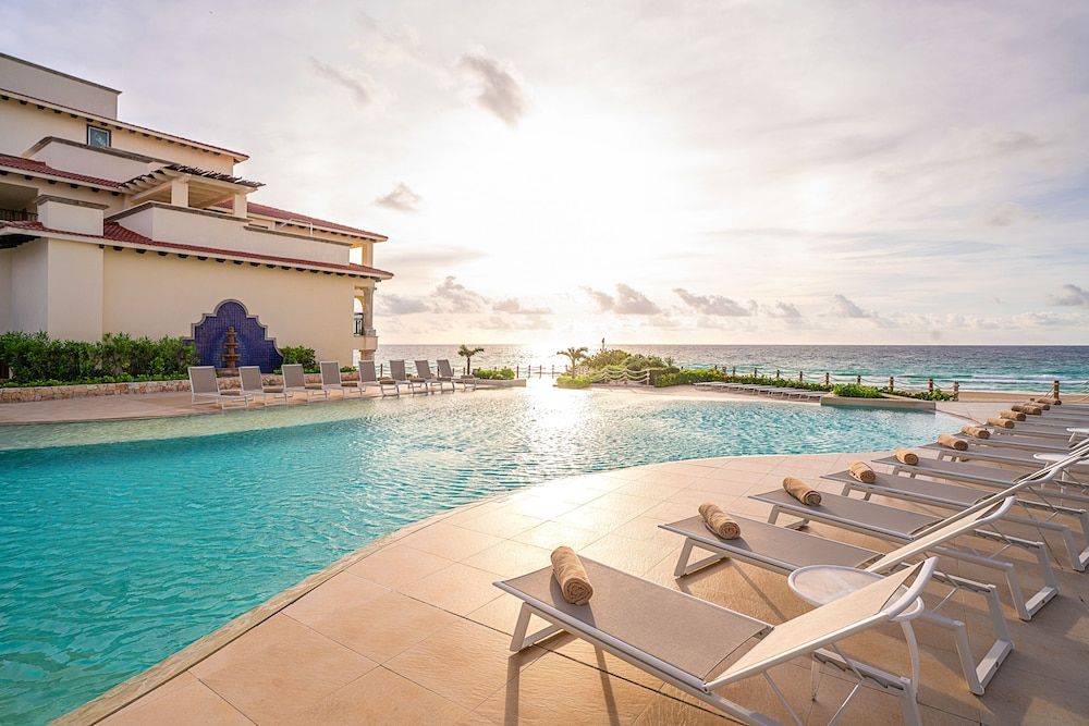 Grand Park Royal Cancun - All Inclusive 1
