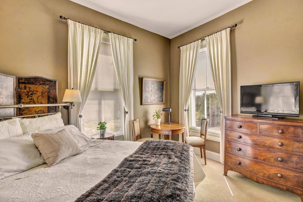 Boardman House Inn Bed & Breakfast 1