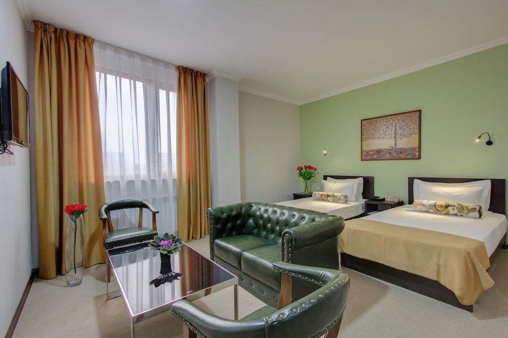 Olive Hotel Bishkek 1