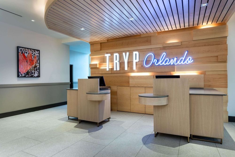 TRYP by Wyndham Orlando 1