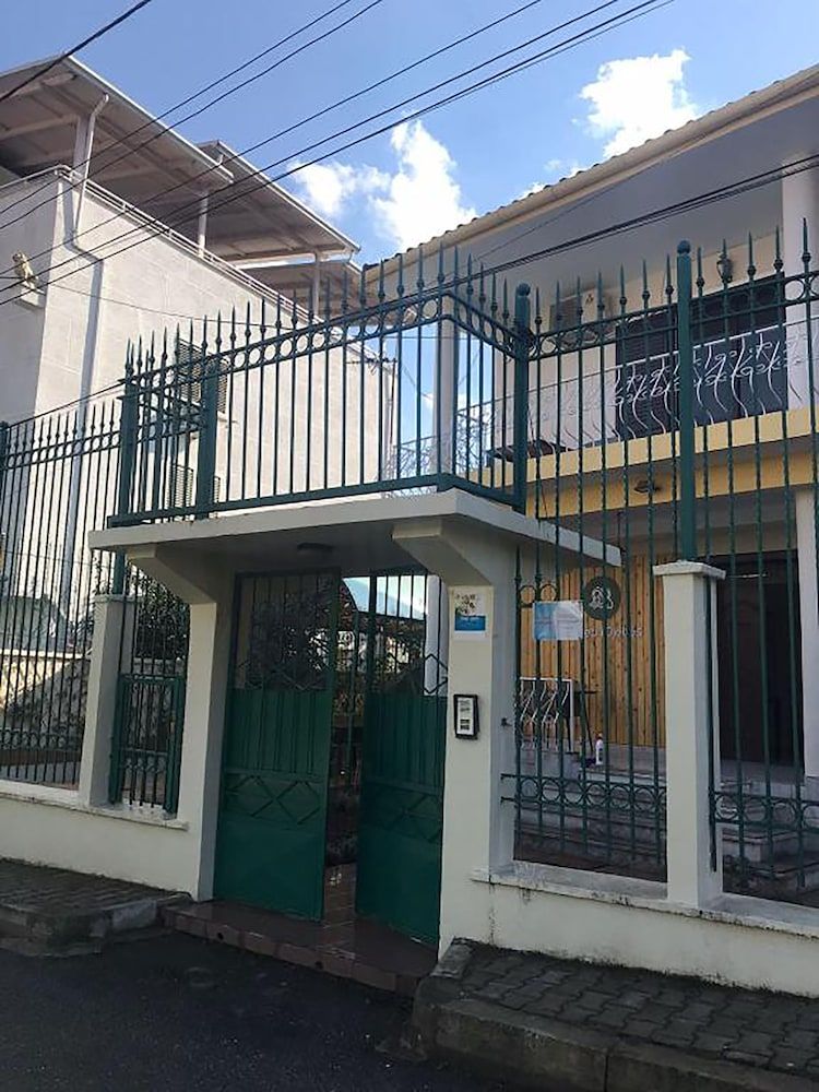 Tirana City Rooms 1