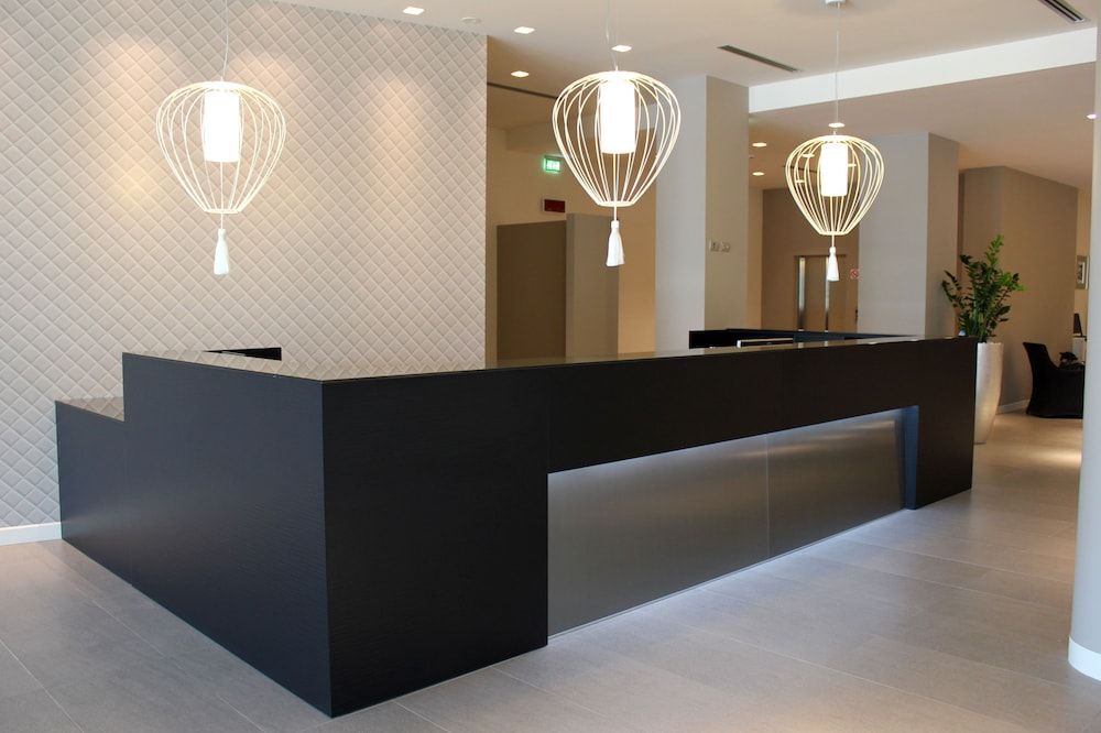 Tag Hotel 2
