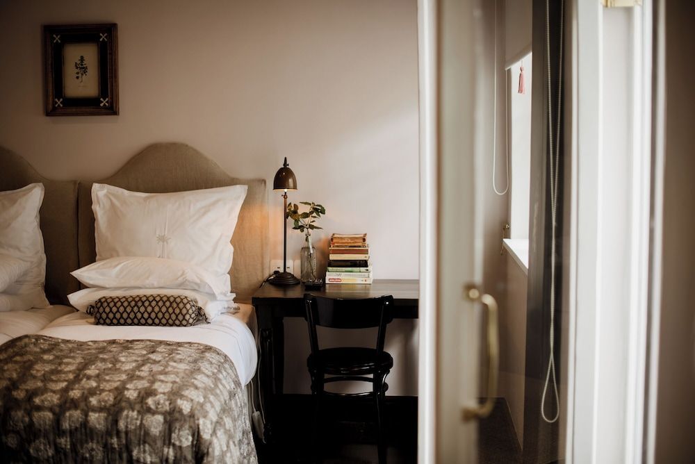 Dorp Hotel 2