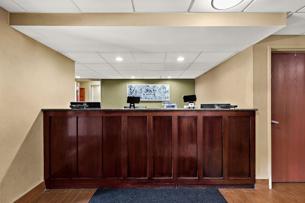 Sleep Inn & Suites near Joint Base Andrews-Washington Area 2