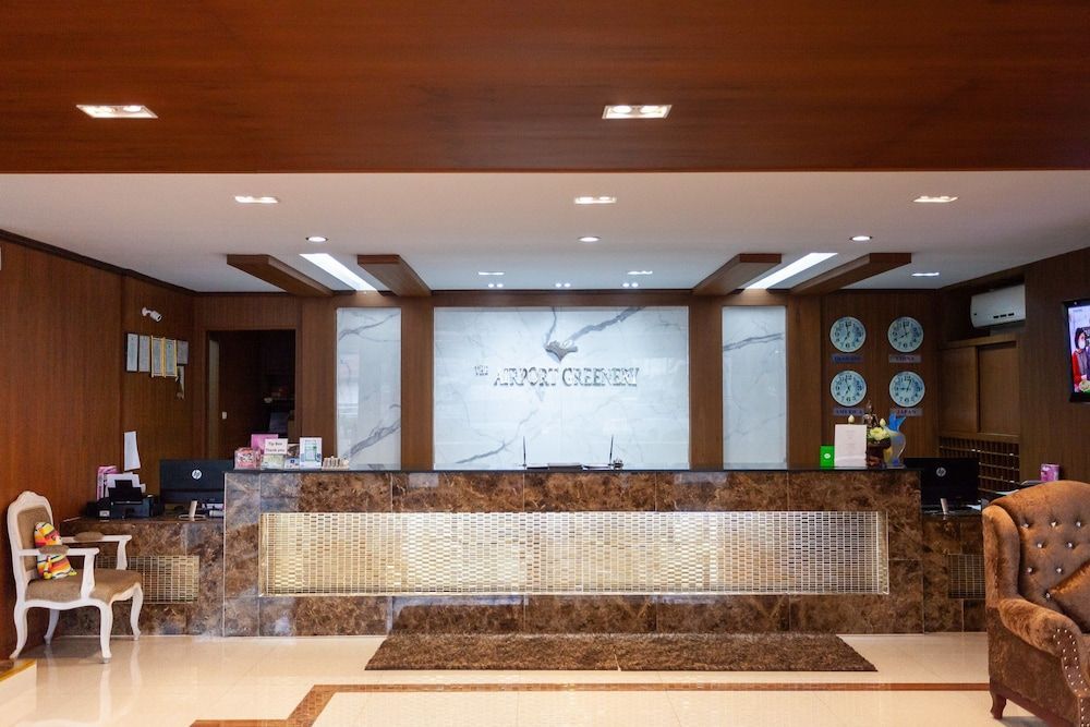 The Airport Greenery Hotel 2