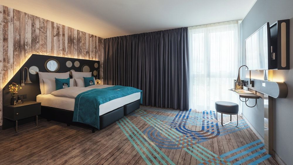 Holiday Inn - the niu, Brass Munich Olympiapark by IHG 1