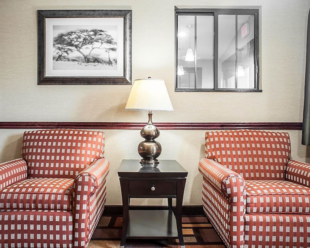 Quality Inn Dunkirk 2